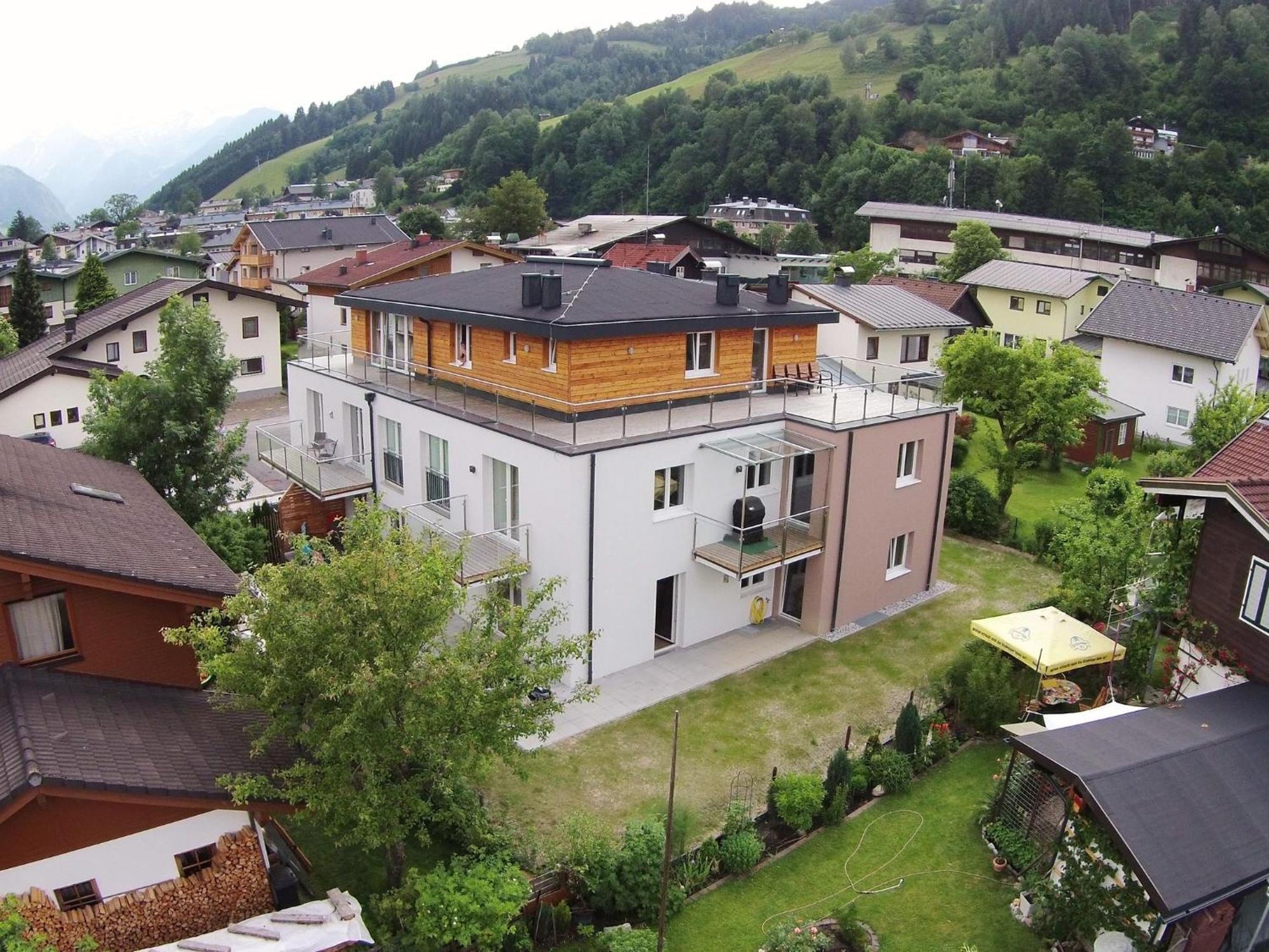 Beautiful Apartment Near Ski Area In Salzburg Zell am See Exterior photo